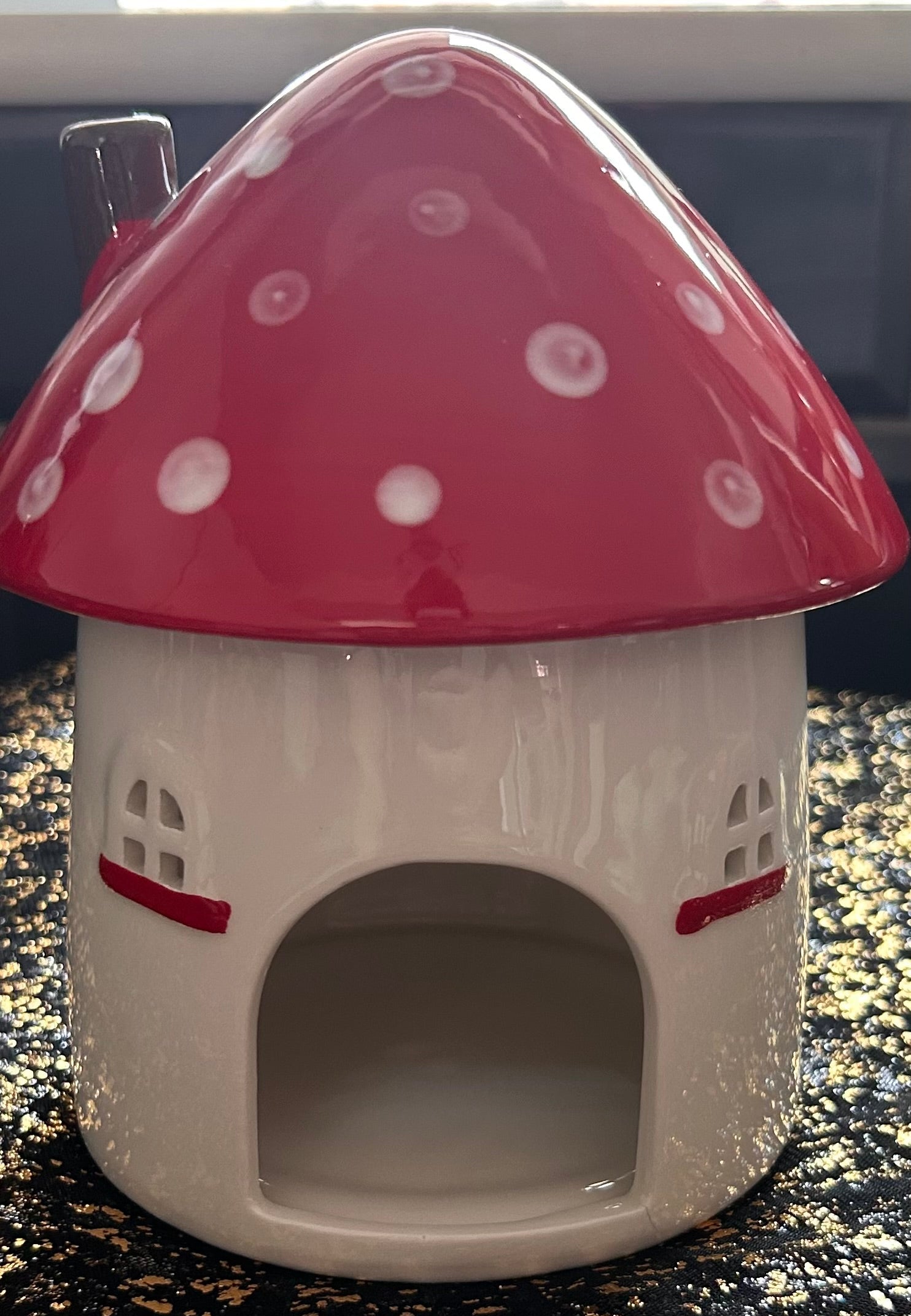 Mushroom House Wax Warmer